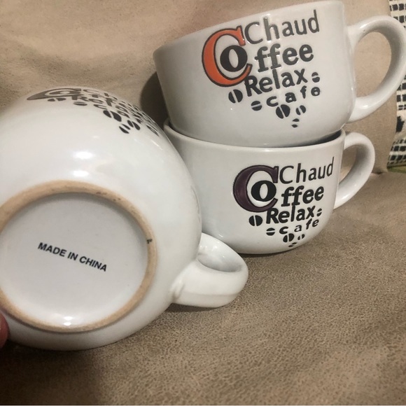 3 ceramic coffee mugs Chaud Coffee Relax cafe - Picture 2 of 4